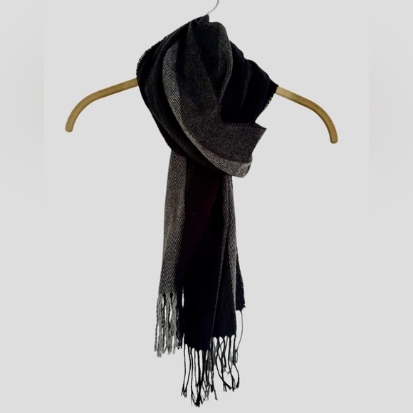 Black & Brown Striped Fringe Scarf Work Office Travel Gray Black Unisex One Size - Picture 1 of 4
